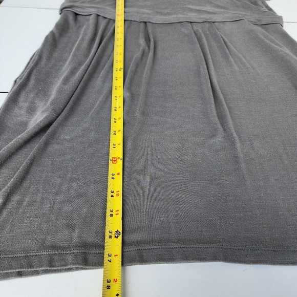 J. JILL Women Tiered Dress Back Buttons Side Pocketed Stretch Midi Olive Green L - Picture 10 of 12